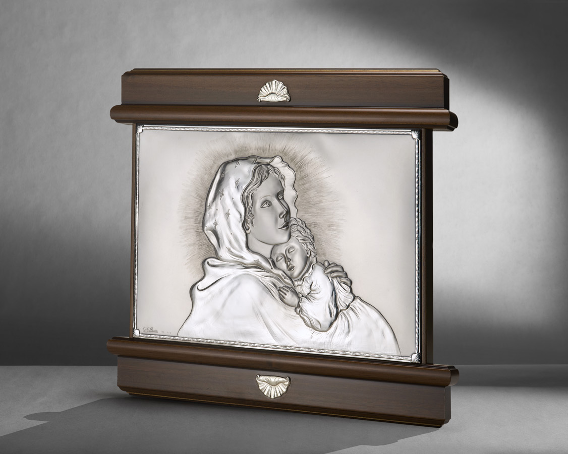 Raw Acca Foto Company Profile 11_202568180 15